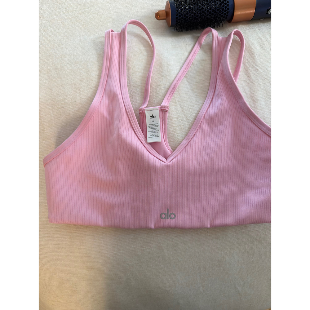 Alo Yoga Alo pink ribbed sports bra size medium